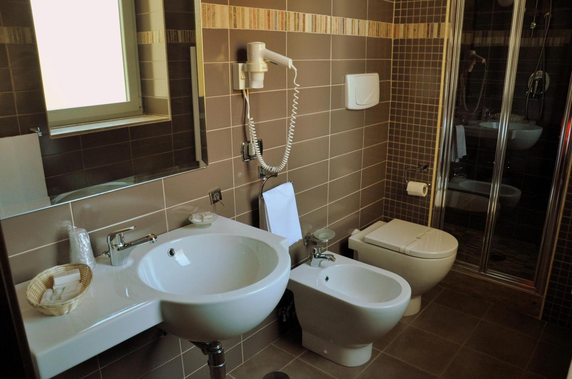 Hotel Fontana Del Re Ariano Irpino Phòng bức ảnh